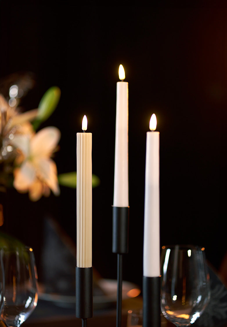 Kronelys Ø22xH240mm Stearin Brændetid 9 timer Svanemærket Hvid,20 stk/pk